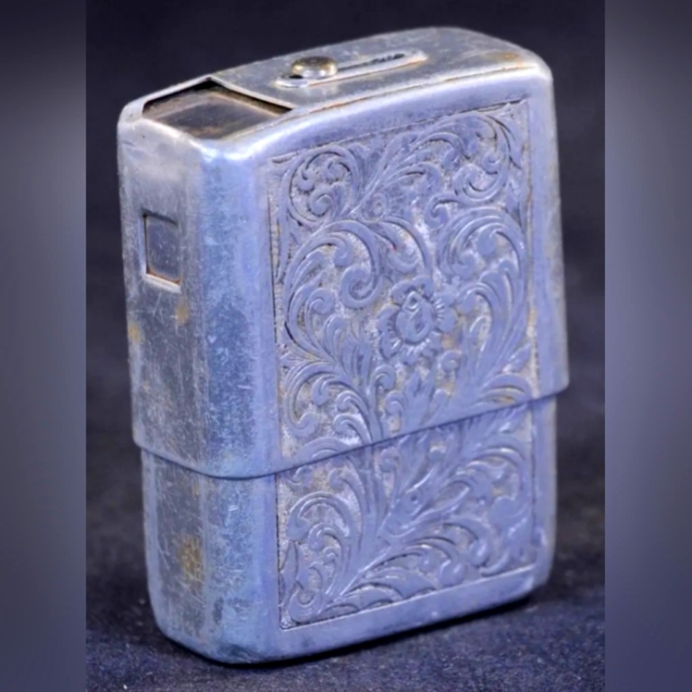 Vintage Park Industries Florentine Aluminium Slide Top Cigarette Case U.S.A.